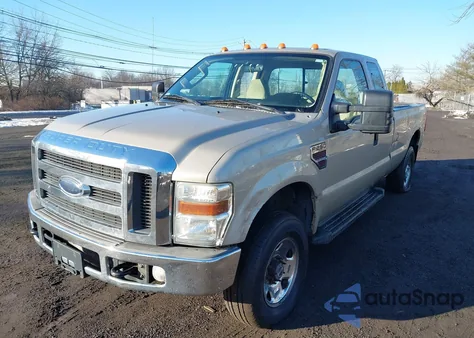 2008 Ford F-250 Fx4/Lariat/Xl/Xlt from USA, damaged, VIN 1FTSX21R38EA54128